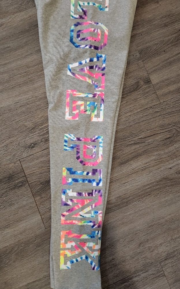 NWPT VS PINK LEGGINGS
